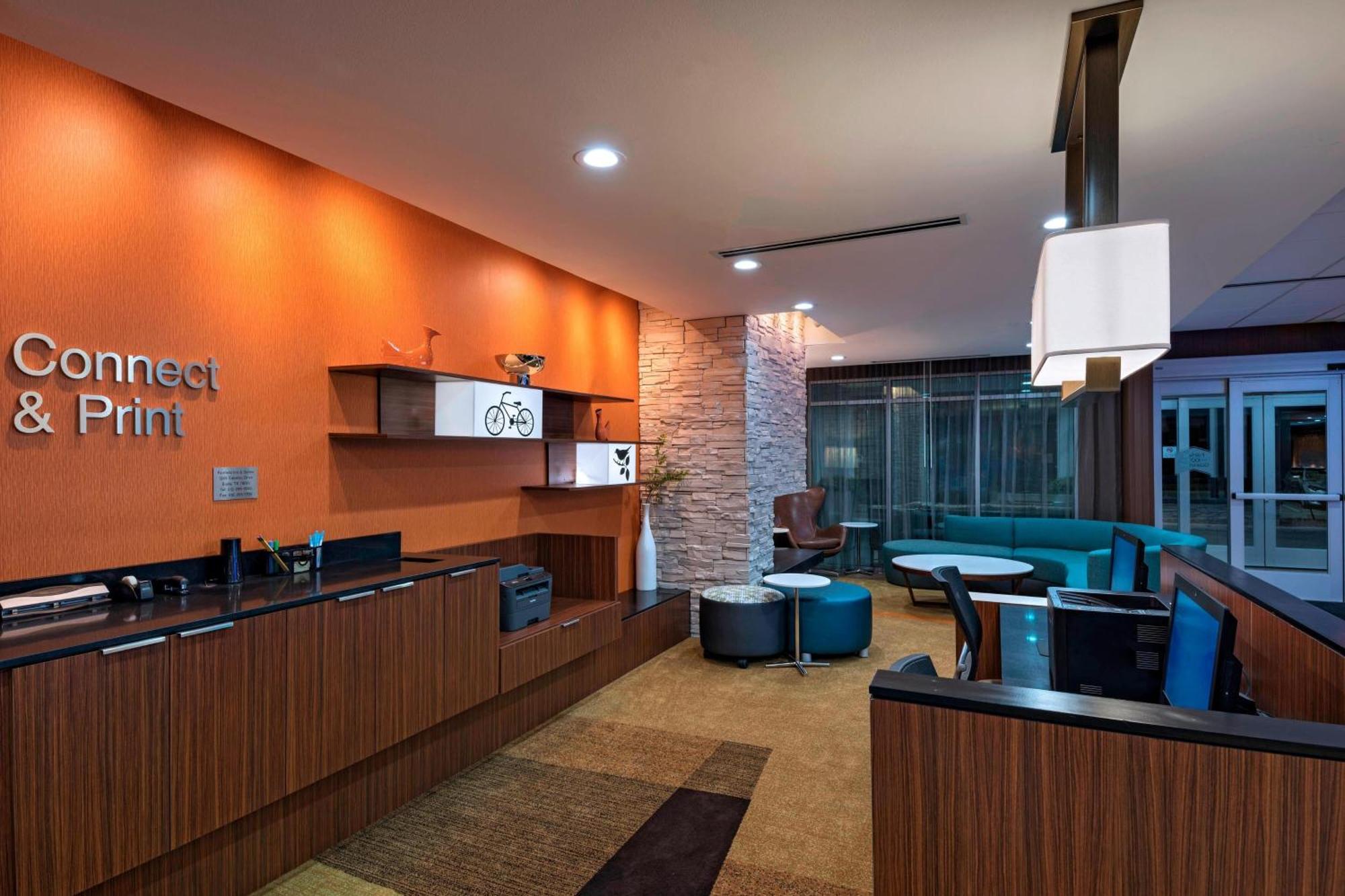 Fairfield Inn & Suites By Marriott Austin Buda Exteriör bild