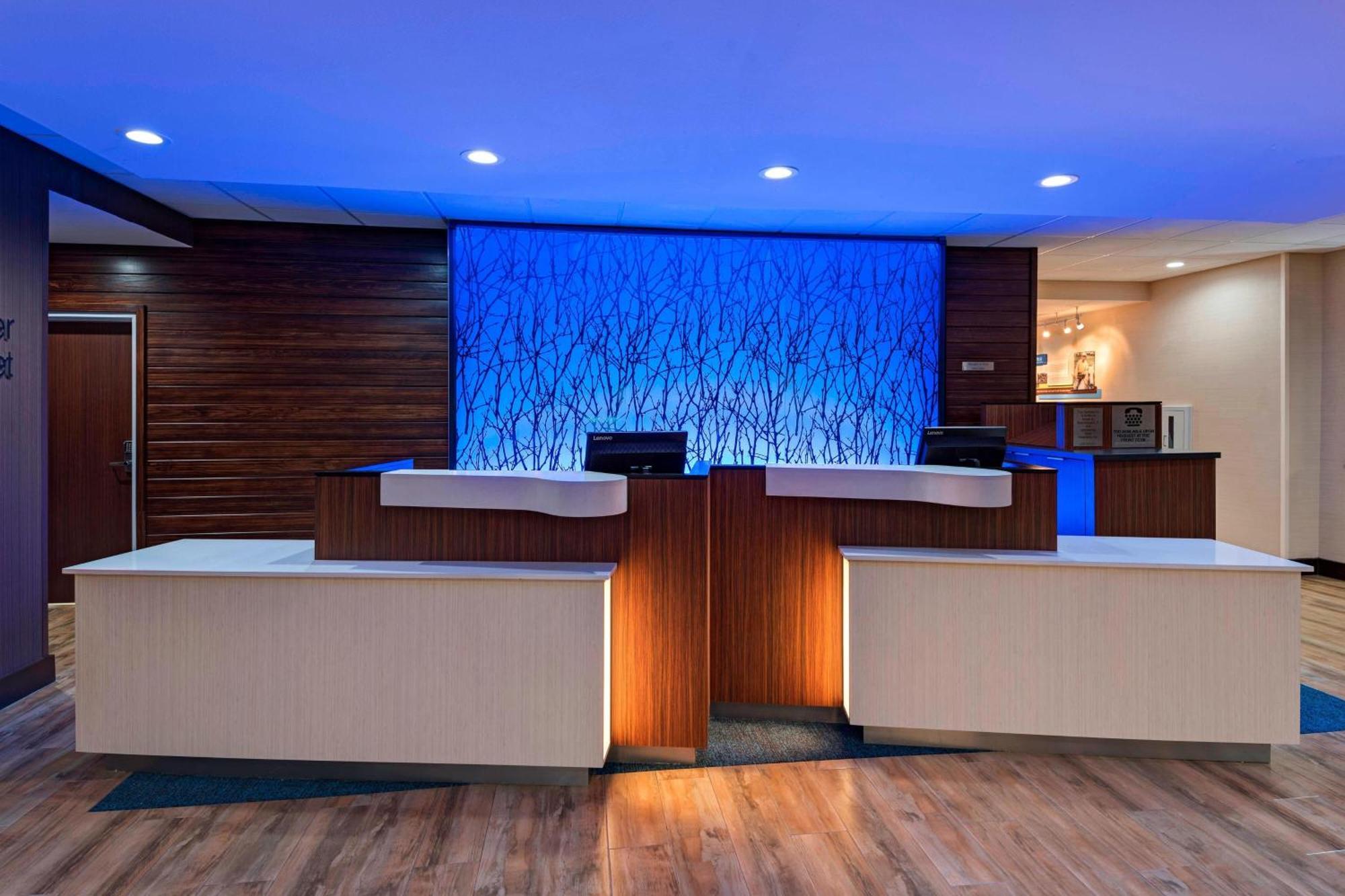 Fairfield Inn & Suites By Marriott Austin Buda Exteriör bild